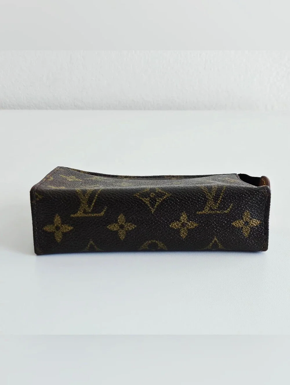 Louis Vuitton Monogram Poche Toilette 15 Cosmetic Pouch